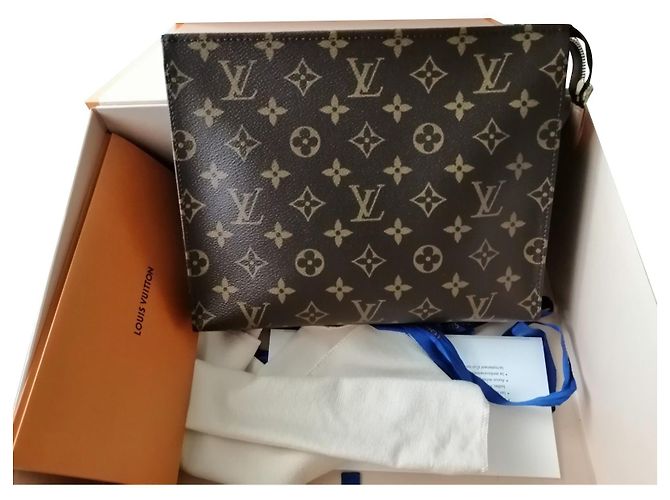 Louis Vuitton Wallet 26 Light Brown Cloth