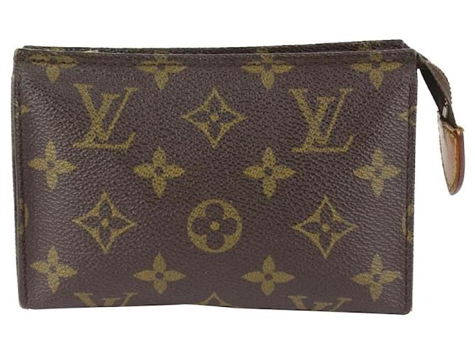 Louis Vuitton toiletry pouch 15 monogram cosmetic