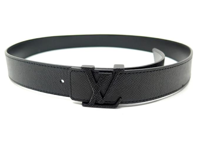 LOUIS VUITTON MEN's BELT  Mens belts, Louis vuitton mens belt, Mens  accessories