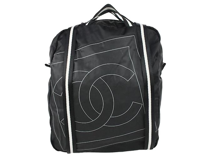 Chanel Borsa tote convertibile nera con logo CC Sports Lin Backpack  ref.376241