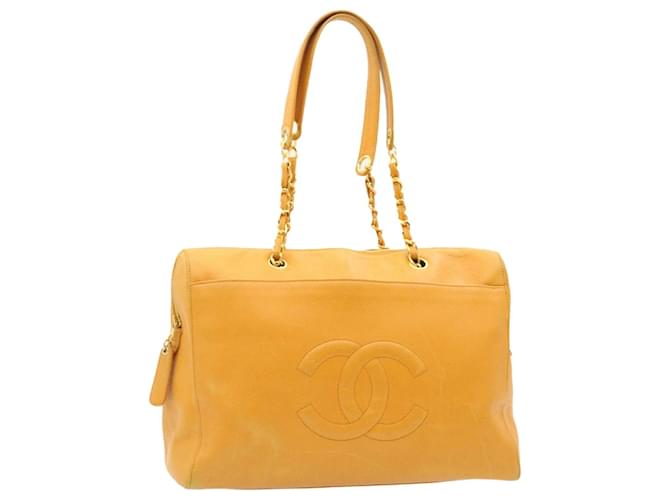 Chanel-Einkaufstasche Orange Leder  ref.376449
