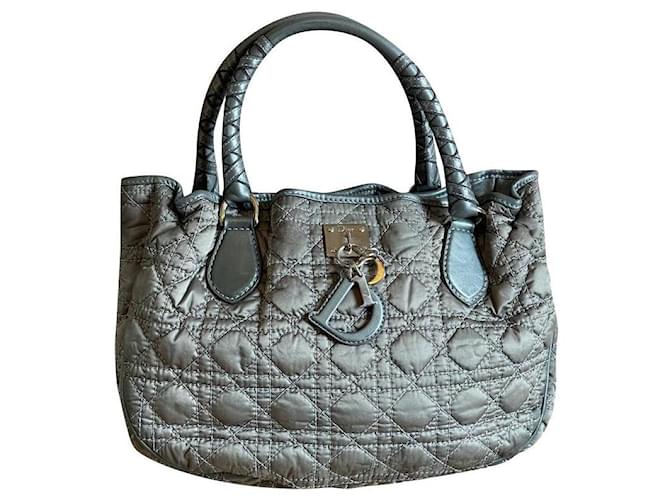 Christian Dior caning Caqui Pano  ref.376475