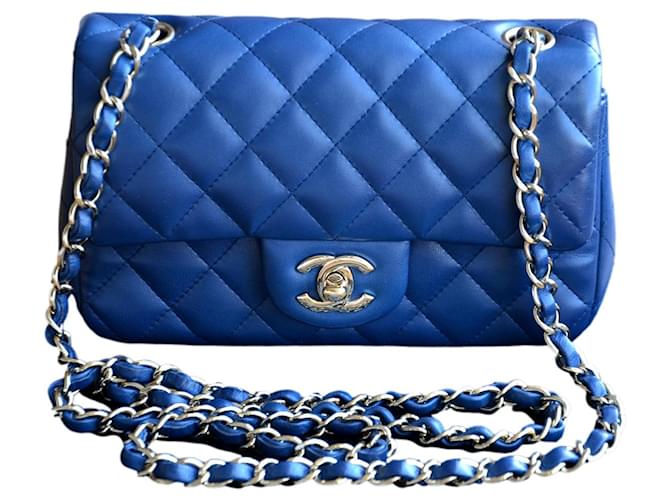 Mini Bolsa Chanel Timeless Classic Azul Azul escuro Gold hardware Couro  ref.376489