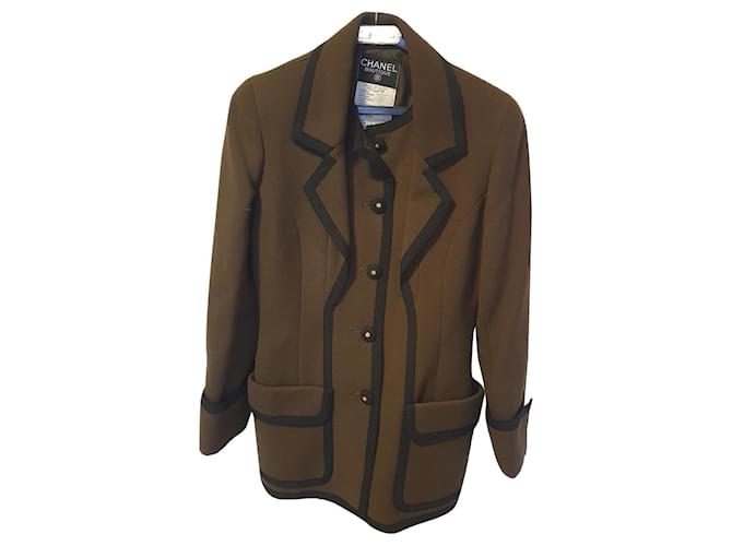 Chanel Riding style jacket Olive green Wool  ref.378601