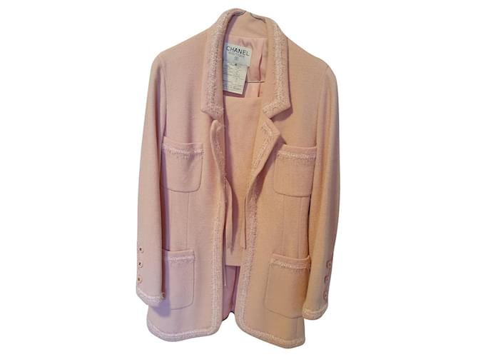 Chanel Skirt suit Pink Wool ref.378608 - Joli Closet