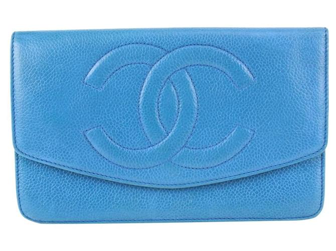 Classique Chanel Grand rabat de portefeuille intemporel en cuir bleu caviar avec logo CC  ref.378824