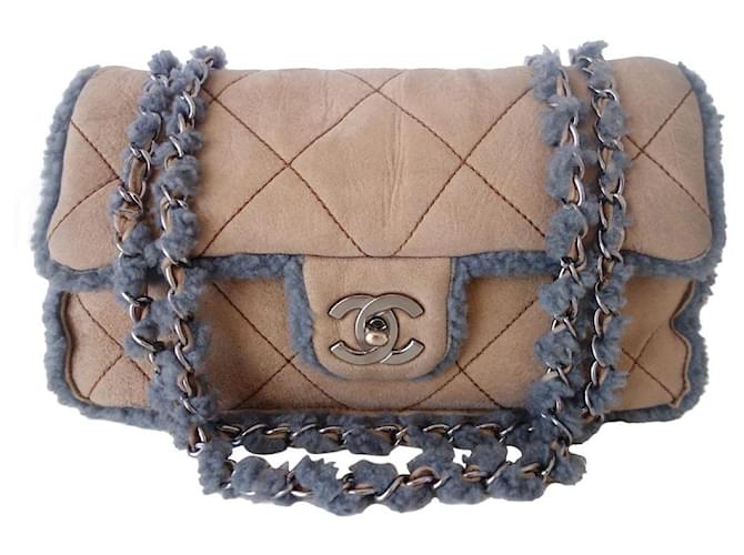 Timeless Chanel Classic shearling bag Beige Grey Leather ref