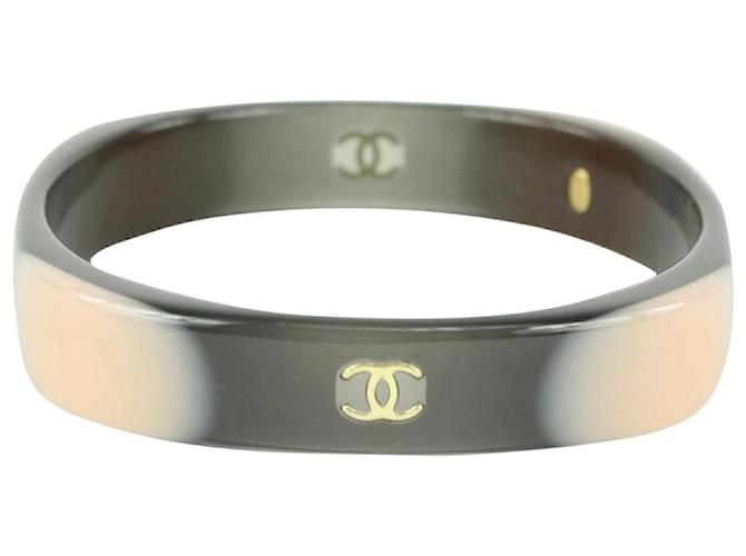 Chanel Marron foncé x rose 01Un bracelet jonc à logo CC  ref.379457