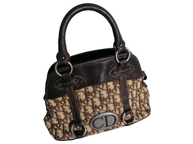 Saco trotter usado da Dior 2006