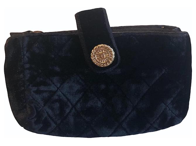 Chanel Purses, wallets, cases Black Velvet  ref.379911