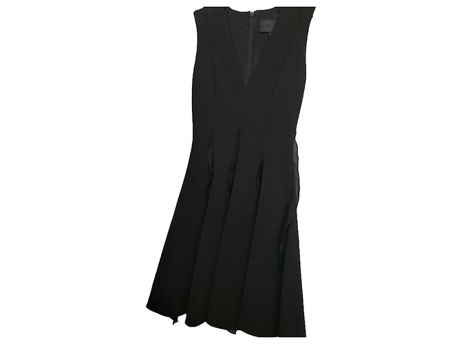 Autre Marque Vestido negro de viscosa talla 34
