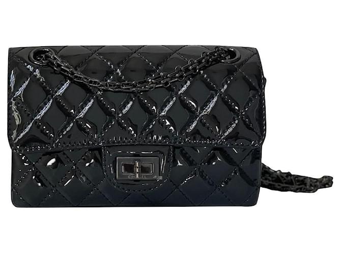 2.55 Chanel mini Reissue so black Leather ref.380428 - Closet