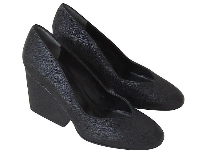 Robert Clergerie Pumps Schwarz Ponyhaar 37