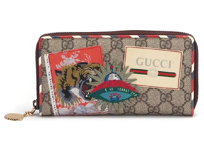 GUCCI GG Supreme beige long wallet