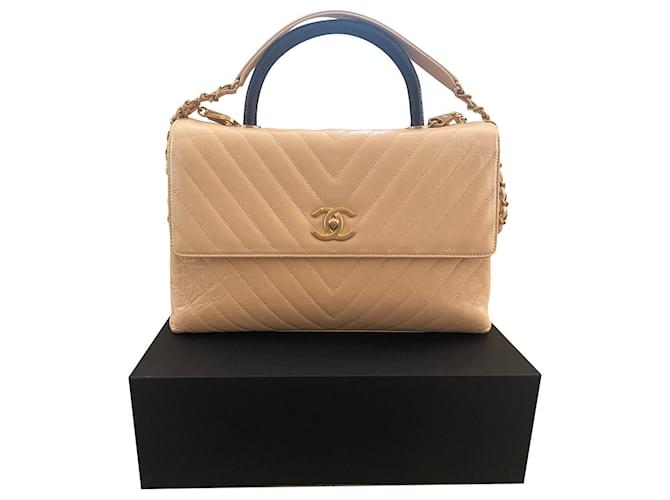 Coco Handle Chanel Coco Griff Tasche Beige Leder  ref.381879