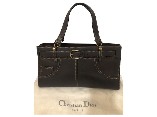 Bolsa Dior de couro marrom