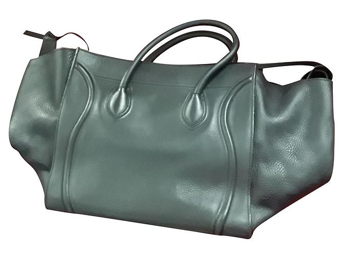 Céline Phantom Handtasche aus schwarzem Leder
