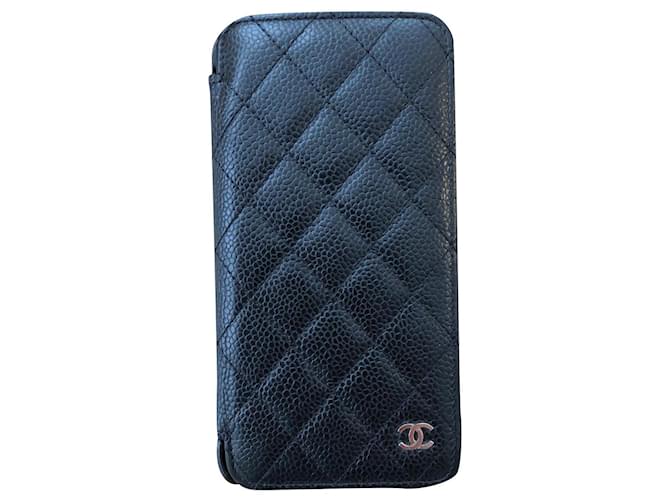 Chanel IPhone case 6+ Timeless Classic Black Leather ref.383285 - Joli  Closet
