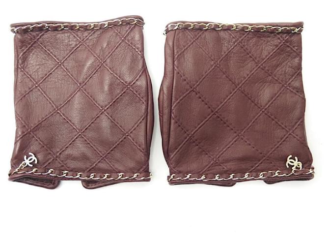 NEW CHANEL T MITTS7 to76784 BURGUNDY QUILTED LEATHER GLOVES FINGERLESS GLOVES Dark red  ref.383458