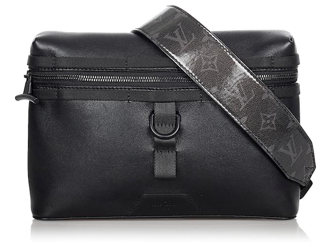 LOUIS VUITTON Calfskin Monogram Very Messenger Black | FASHIONPHILE