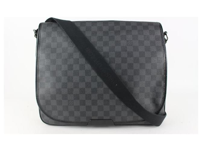 Louis Vuitton Damier Graphite Daniel GM Messenger Flap Bag Leather  ref.384028