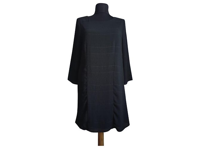 SéZane Schwarzes Kleid aus Polyester Größe 38