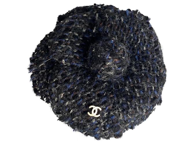 Chanel CAMÉLIA Azul Azul marinho Tweed  ref.384540