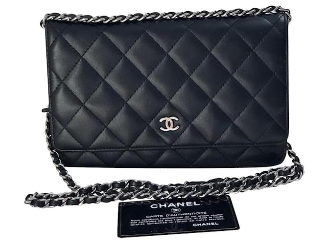 Wallet On Chain Chanel Monedero en Cadena Negro Cuero  ref.385626