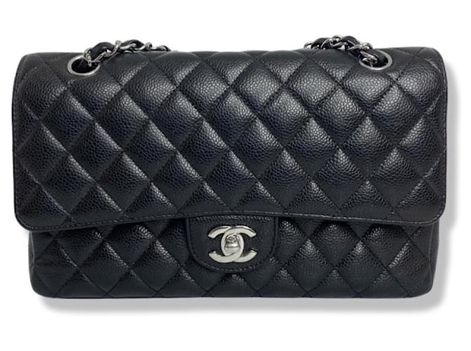 Timeless Bolso Chanel Medium Classic con solapa forrada en cuero Caviar Negro  ref.385697
