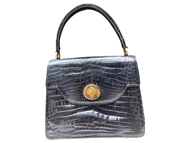 Sublime Gucci vintage alligator bag Black Exotic leather ref.385731 - Joli  Closet