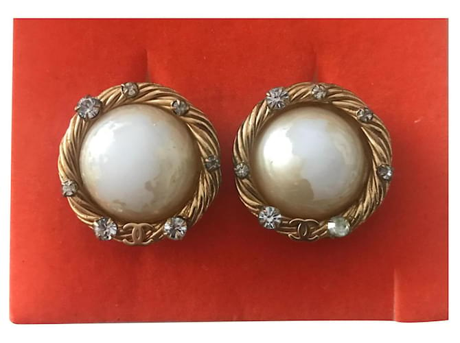 Chanel Earrings Gold hardware Metal  ref.386285
