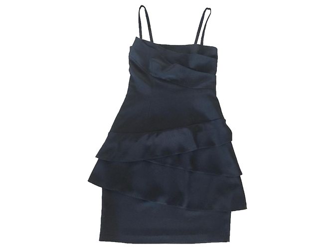 Pinko T schwarzes trägerloses Kleid aus Polyester-Crpe. 36 ( 40 ES)