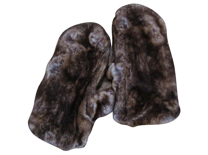 Autre Marque Rabbit fur mittens brown size 9