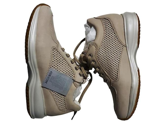 Geox - Sneakers mocassino T in pelle beige38  ref.389641