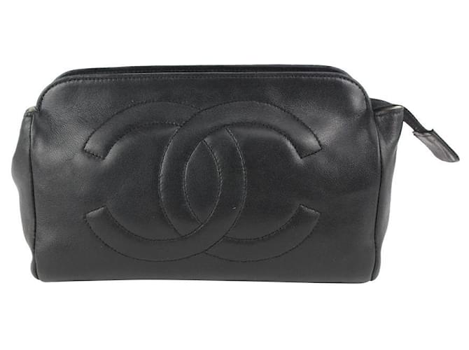 Chanel Black Lambskin Timeless CC Logo Cosmetic Pouch Make Up Toiletry Leather  ref.390189