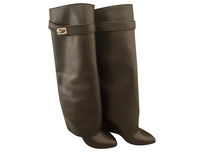 Givenchy Shark Stiefel schwarz Leder Größe 40