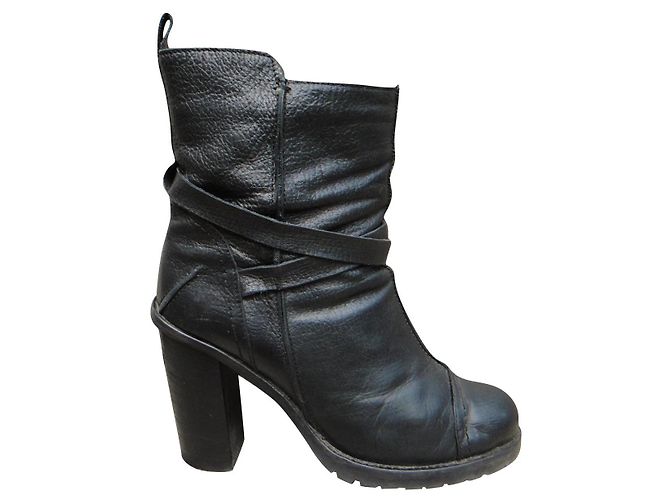 Botines C'N'C 'Costume National p 39 Negro