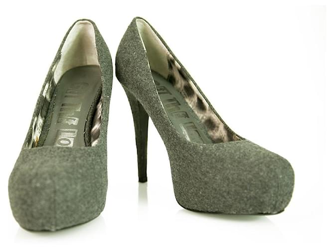 Autre Marque Escarpins à talons hauts en tweed gris Chaussures taille UK 6, EUR 39  ref.392687
