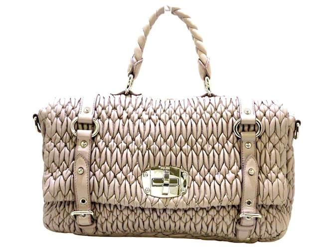 Bolso Miu Miu Carne Cuero ref.393598 - Joli Closet
