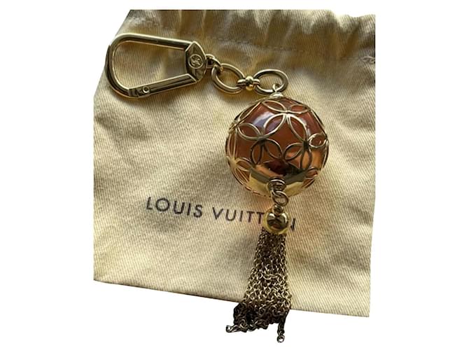 Louis Vuitton Charmes de sac Métal Jaune  ref.394056