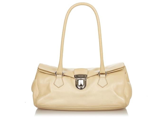 ショルダーバッグ・ポシェット ^LEATHERY^ Padded croissant shoulder bag BEIGE LRBG4404BE Leather Crossbody Bag, Light Beige Leather Shoulder Bag