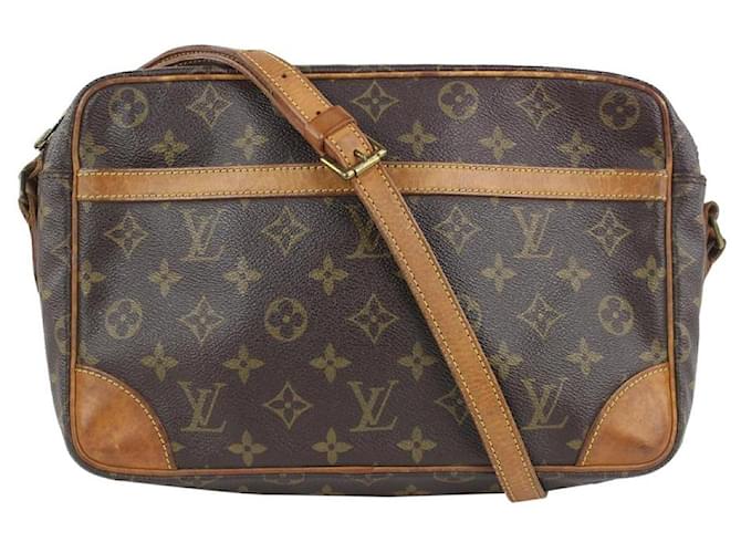 Louis Vuitton Monogramma Trocadero 24 Tessuto Crossbody Bag Pelle  ref.396157