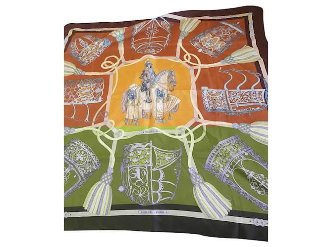 Vintage Hermès Square Light brown Silk  ref.396502