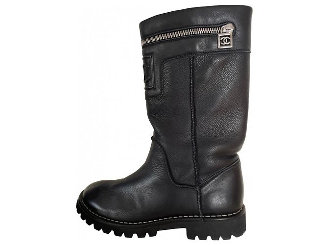 Cambon Chanel biker boots Black