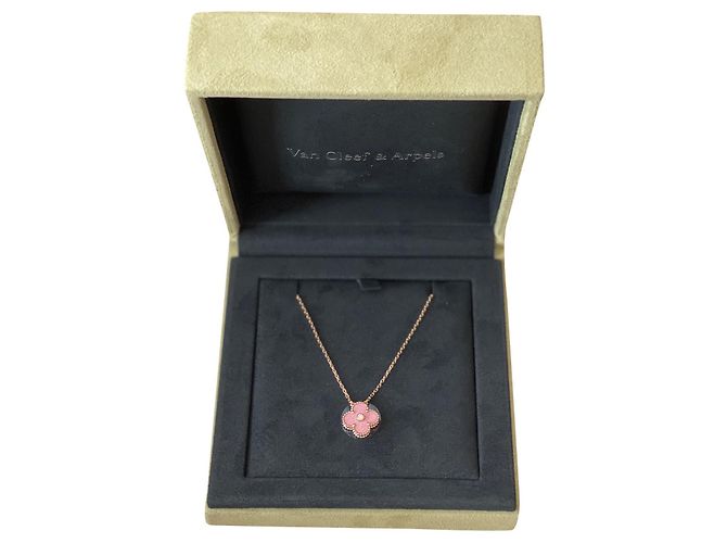 Van Cleef & Arpels 2021 Pendentif Vacances Or Rose Diamant Rhodonite 