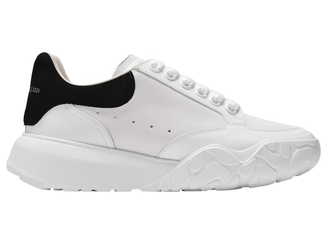 Alexander Mcqueen Oversize Sneakers aus weißem Leder mit schwarzer Gummisohle  ref.398416