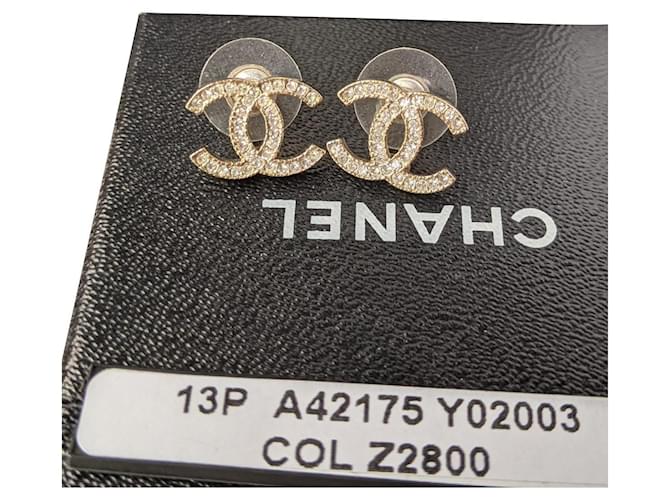 Chanel CC A13P Moscova GHW Classic Earrings Golden Metal  ref.399401