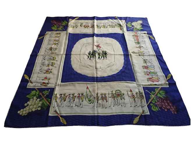 square hermès "the procession of winegrowers" circa collections 1950 Silk  ref.399665