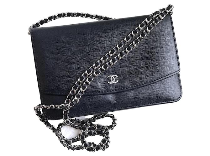 Wallet On Chain Chanel Carteira Caviar WOC em bolsa de corrente da Marinha Azul marinho Azul escuro Couro  ref.399698