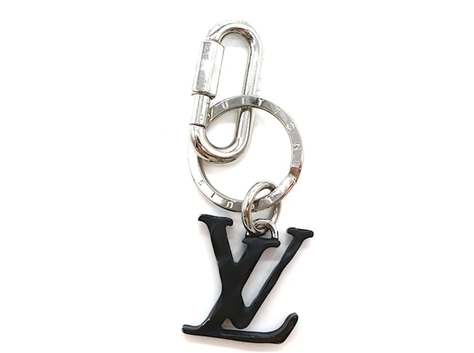 Louis Vuitton, Accessories, Lv Ring